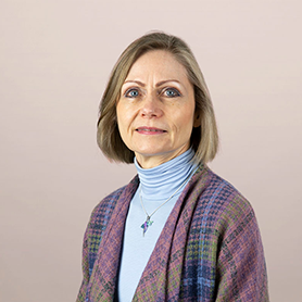 Martha Bennett，副总裁，首席分析师