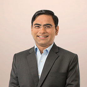 Naveen Chhabra，首席分析师